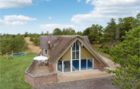 5 Bedroom Stunning Home In Blåvand
